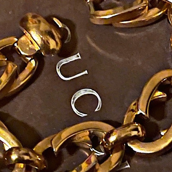 Authentic Gucci Tom Ford Rare Gold Plated Chunky GG Link Turnlock Bracelet - Picture 7 of 9